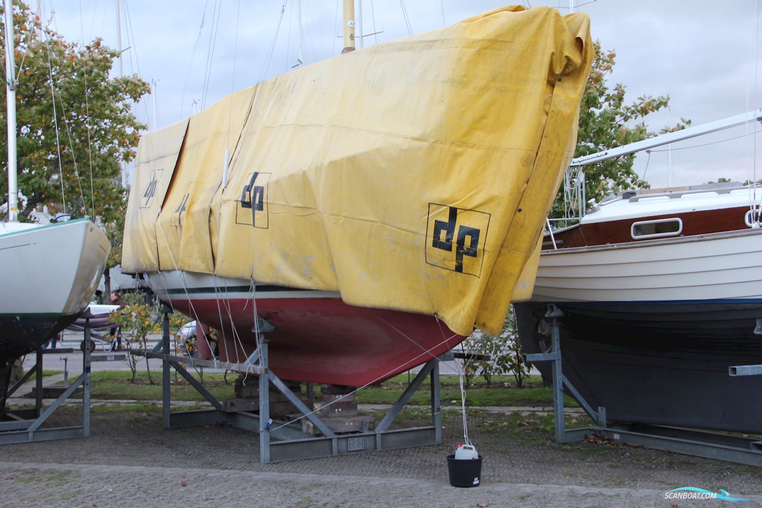 LM27