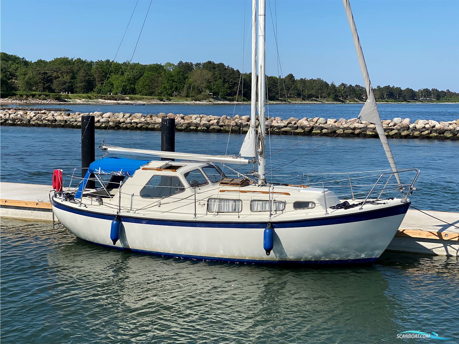 LM27 Motorsailer 1977, with Bukh engine, Denmark