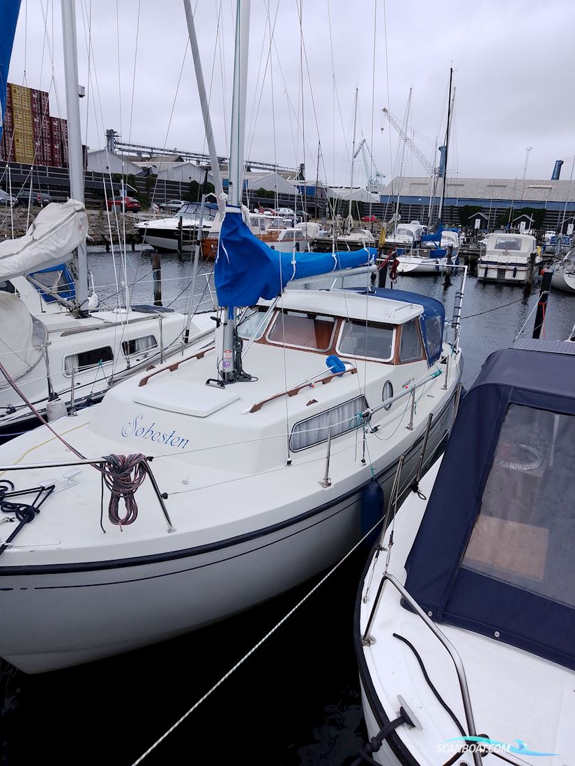 Maskot 24 Motorsailer 1978, with Buch dv 24 Fersvandskølet engine, Denmark