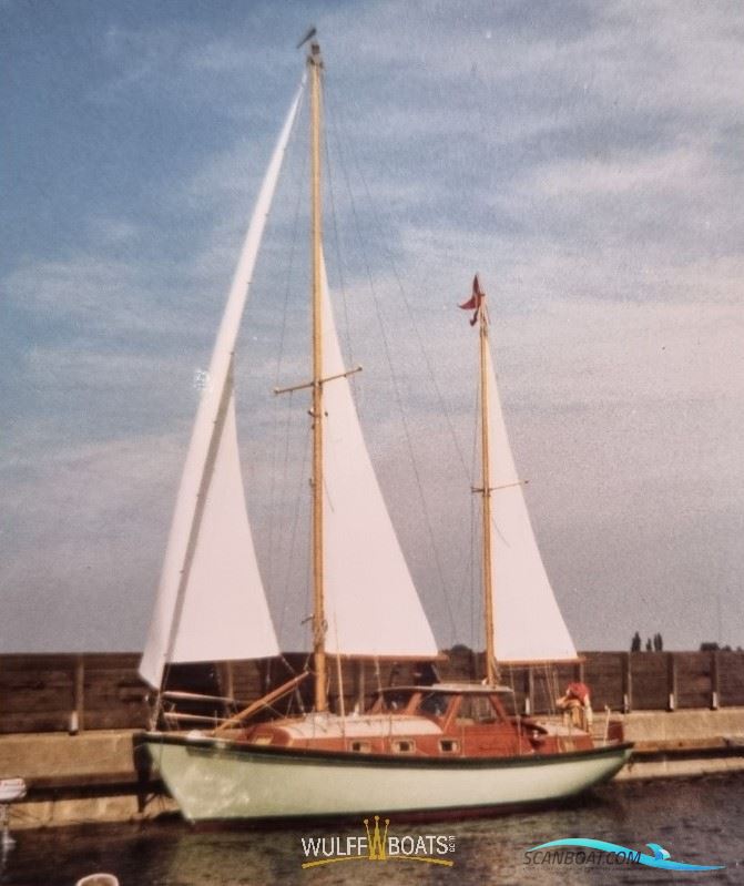 Motorketch 31 Motorsailer 1980, with Albin AD-2 engine, Denmark