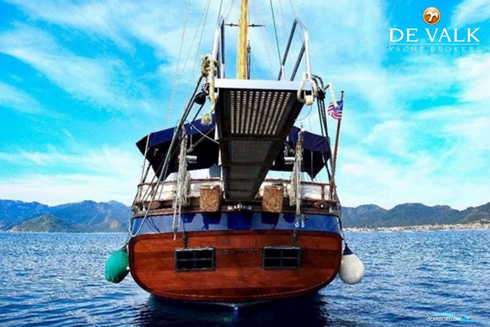 Motorsailer 23M