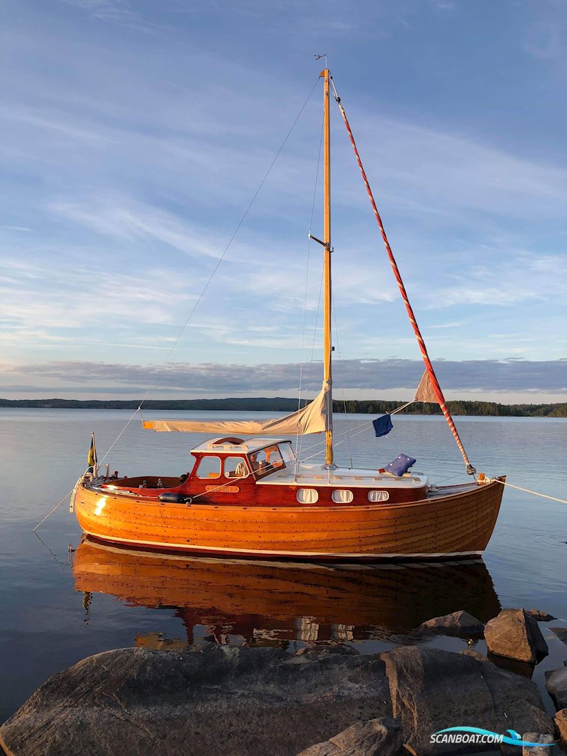Motorseglare i Ek Motorsailer 1978, with Volvo Pent md3b engine, Sweden