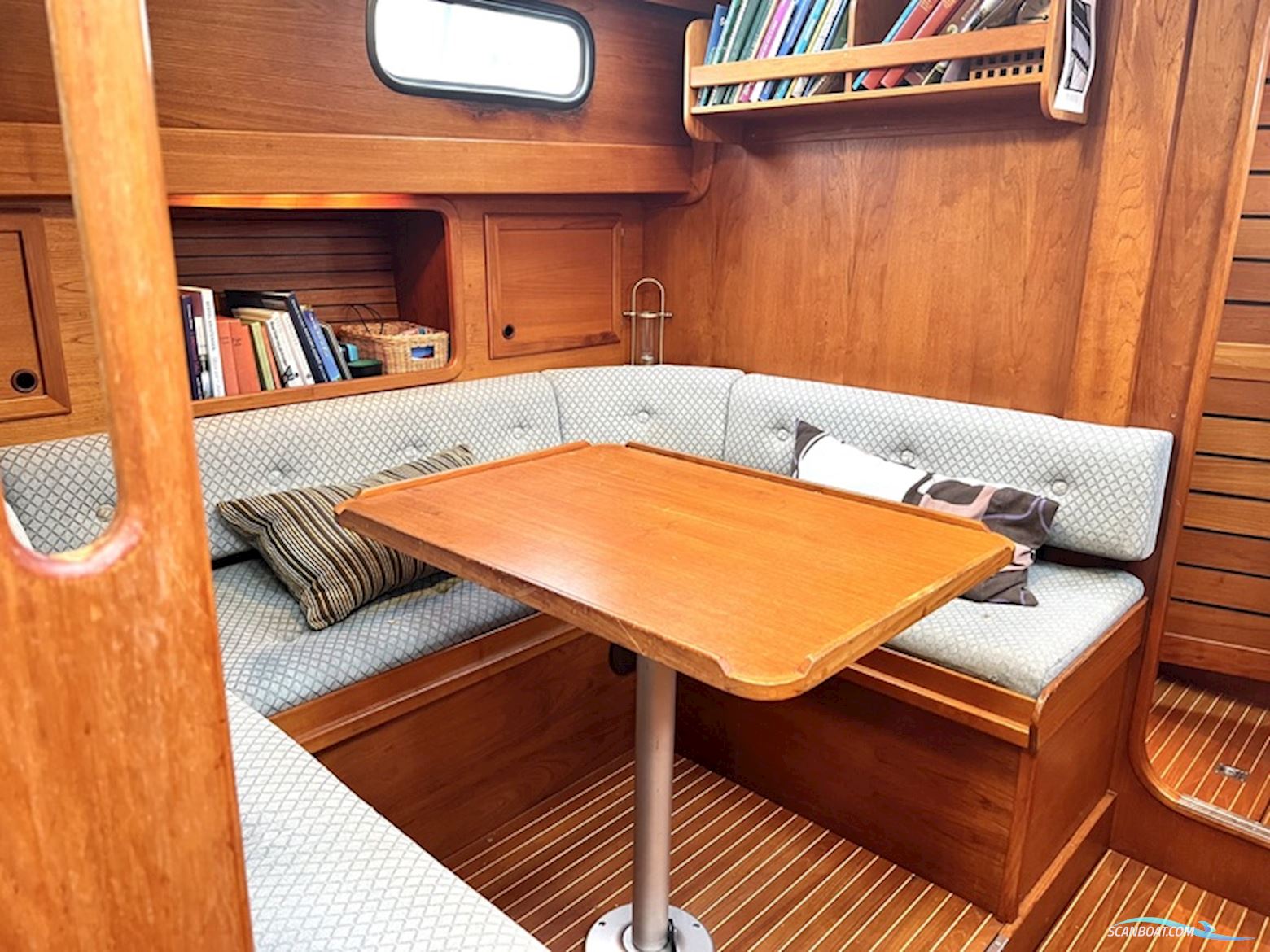 Nauticat 36