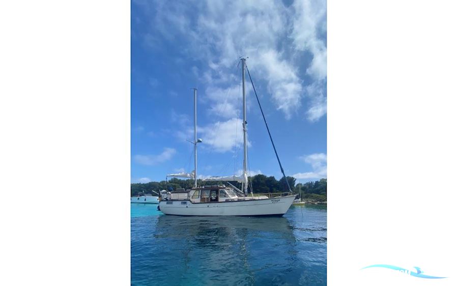 Nauticat 38 Motorsailer 1980, with Ford Lehùann engine, France