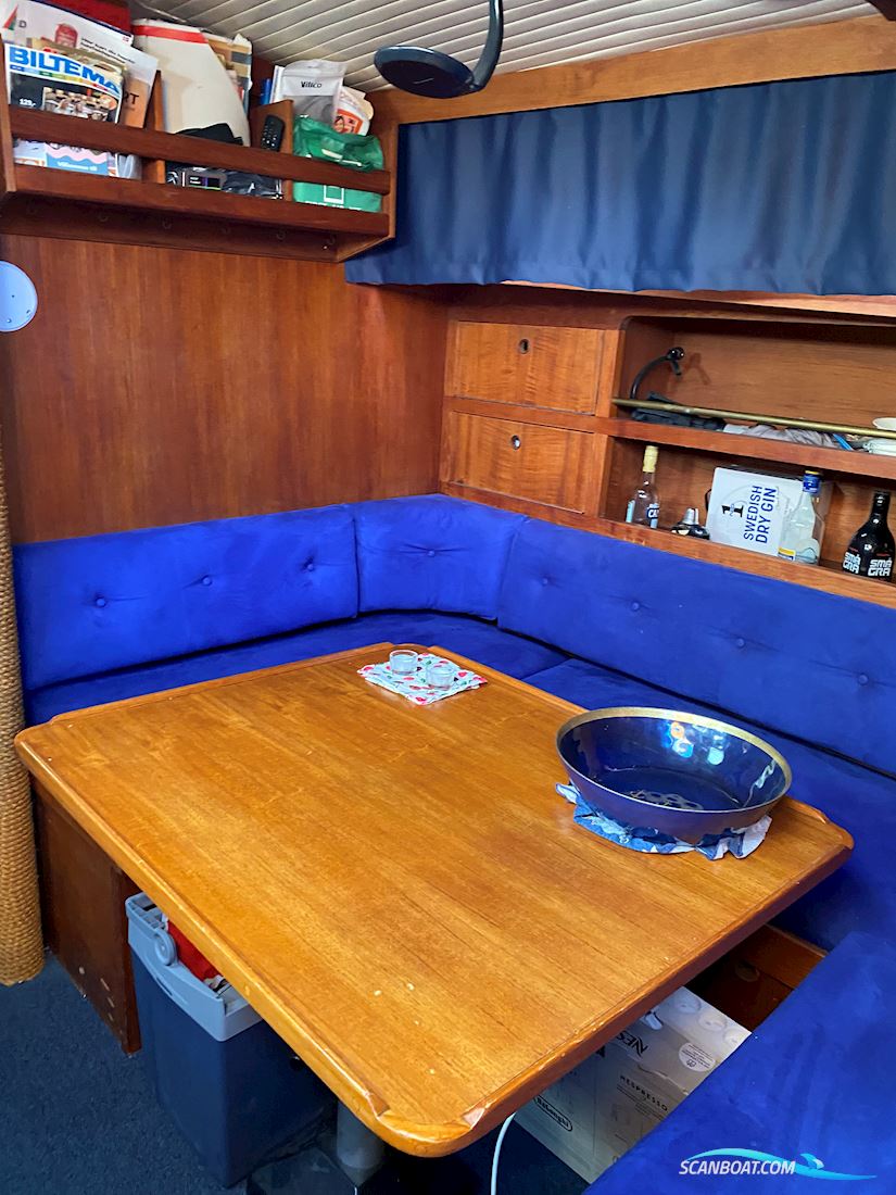 Nauticat 38
