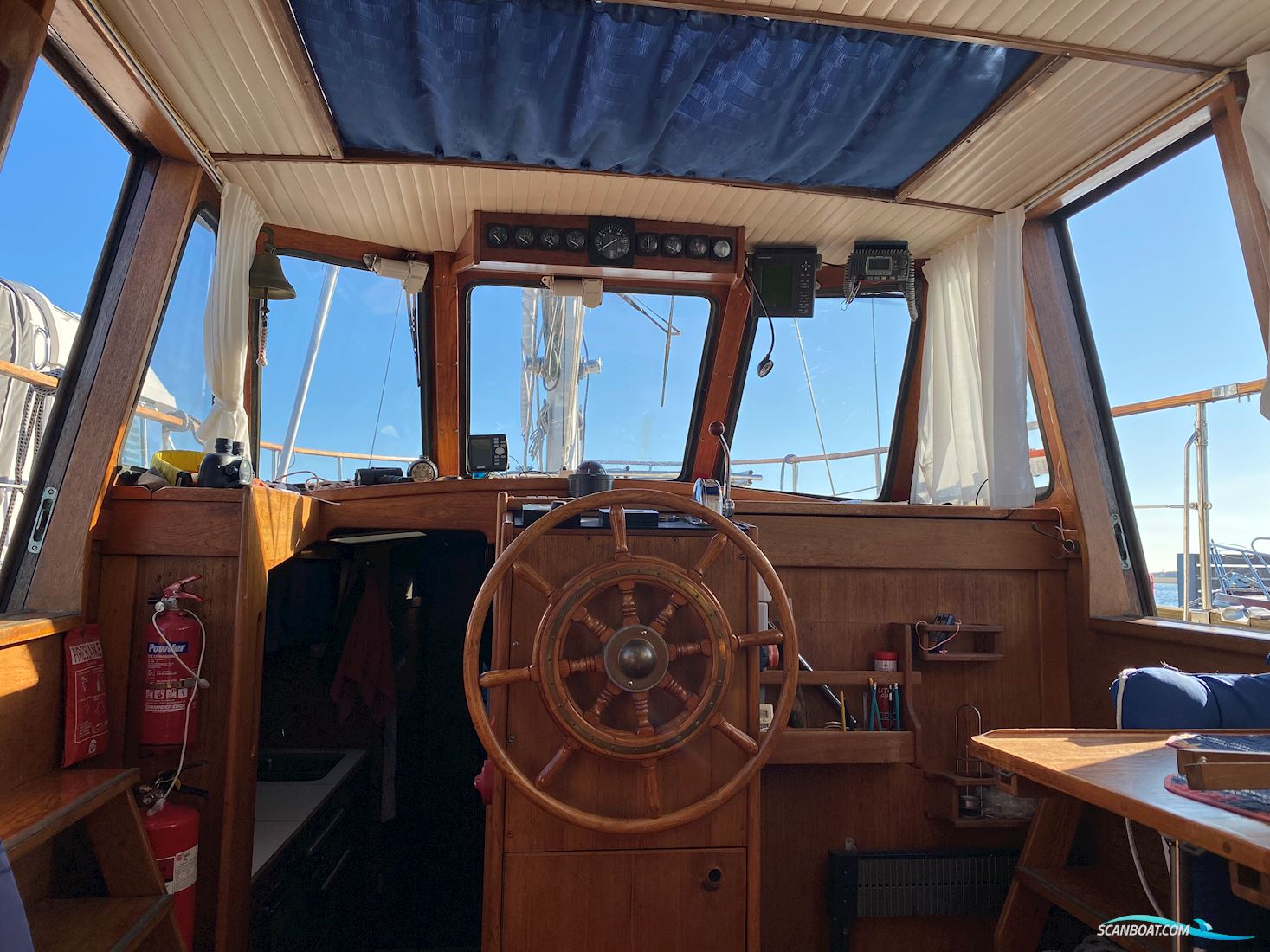 Nauticat 38