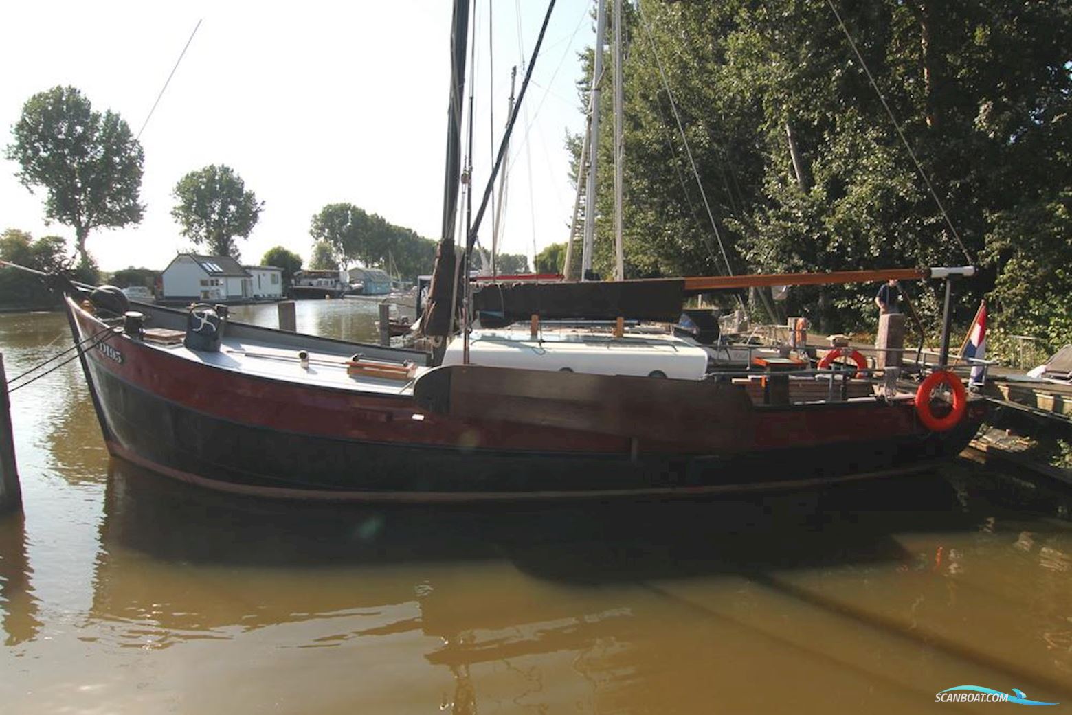 Sailboat "Marker Rondbouw"