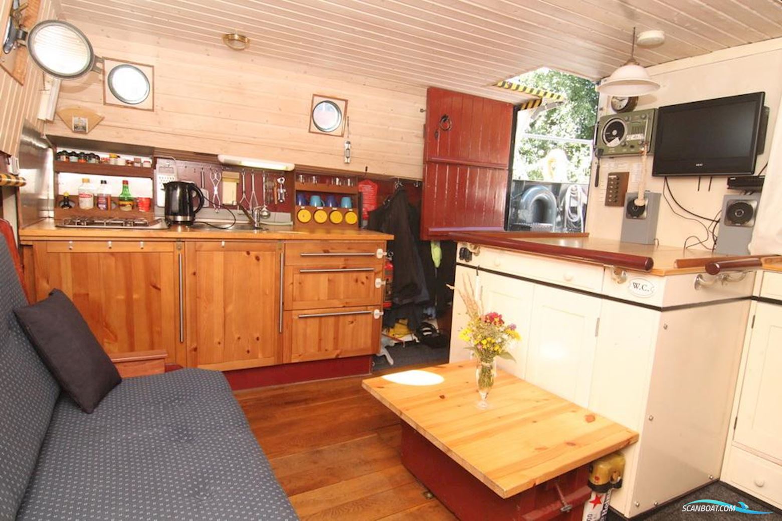 Sailboat "Marker Rondbouw"