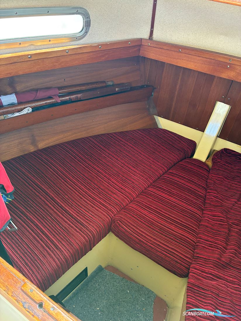 Adagio 27 Motorsejler