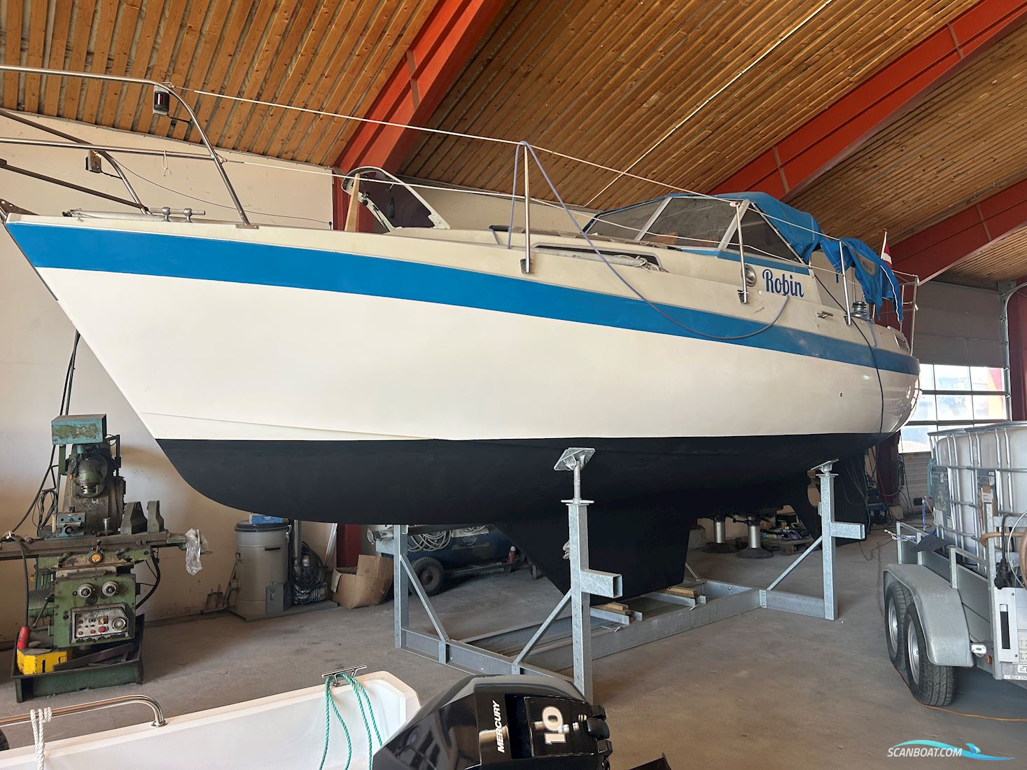 Albin MS 82 Motorseglar 1977, med Volvo Penta MD 17C motor, Danmark