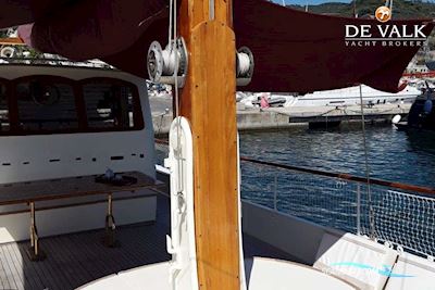 Classic Dutch Motorsailer Motorseglar 1932, med volvo motor, Italien