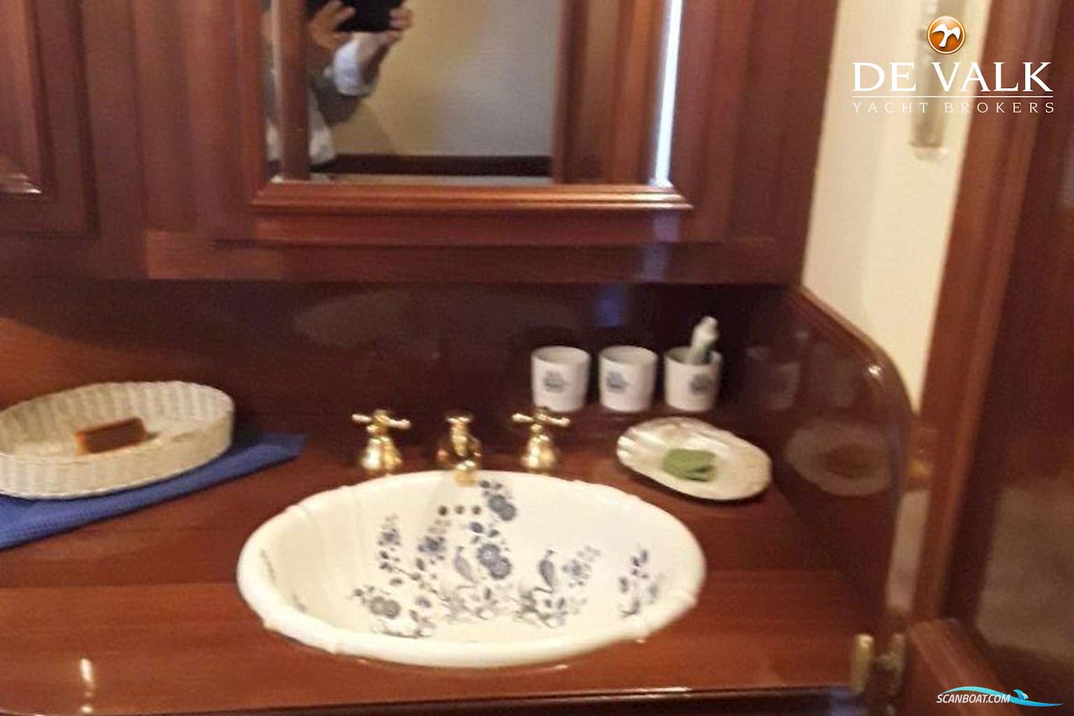 Classic Dutch Motorsailer