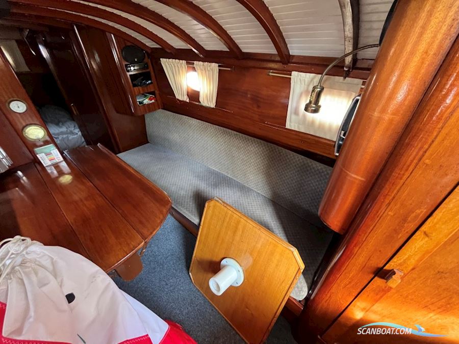 Classic Motor Sailer 34'