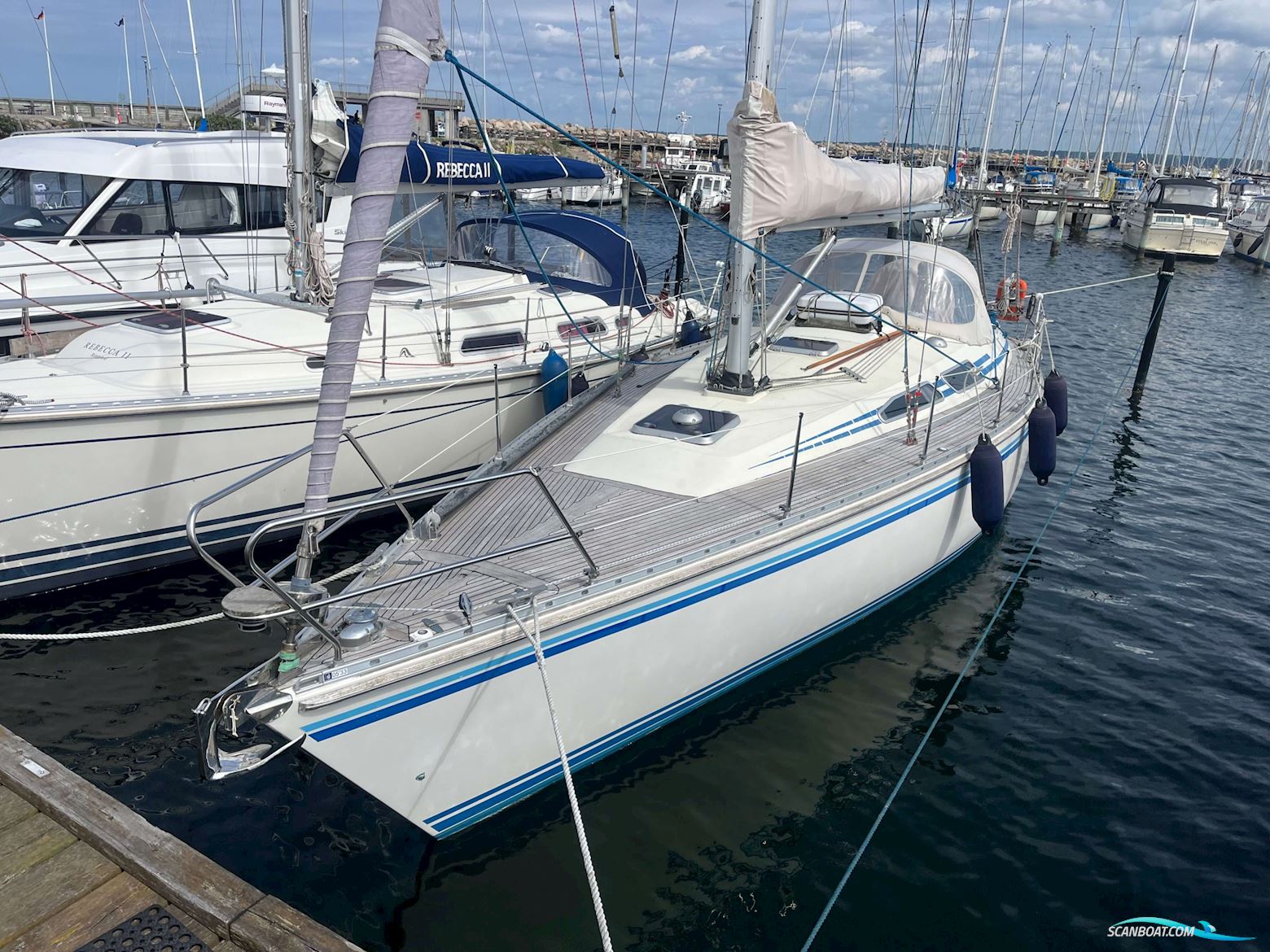 Comfortina 38 (1990) Motorseglar 1990, med Volvo Penta D1-30 motor, Danmark
