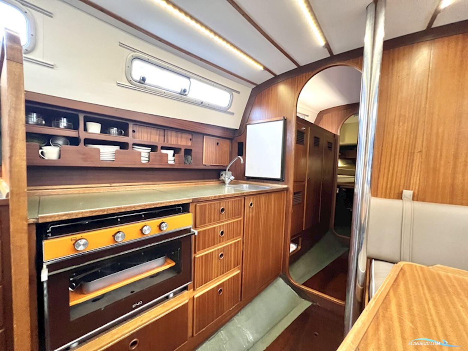 Coronet Elvstrøm 38