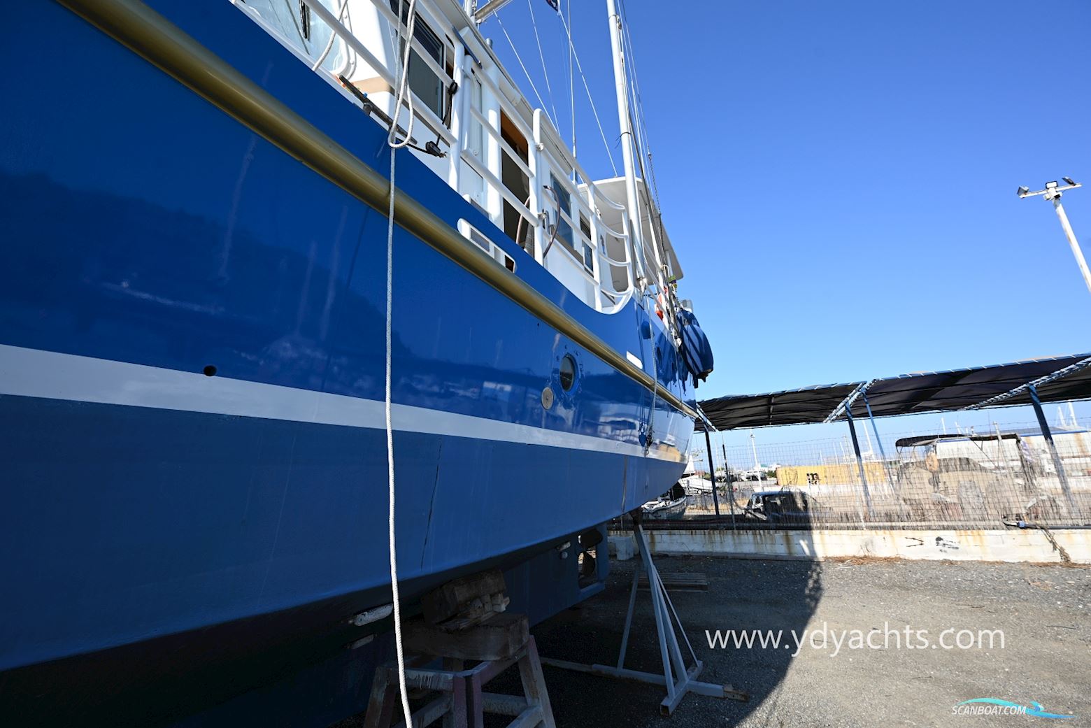 Diesel Duck 44 Trawler Motorsailer