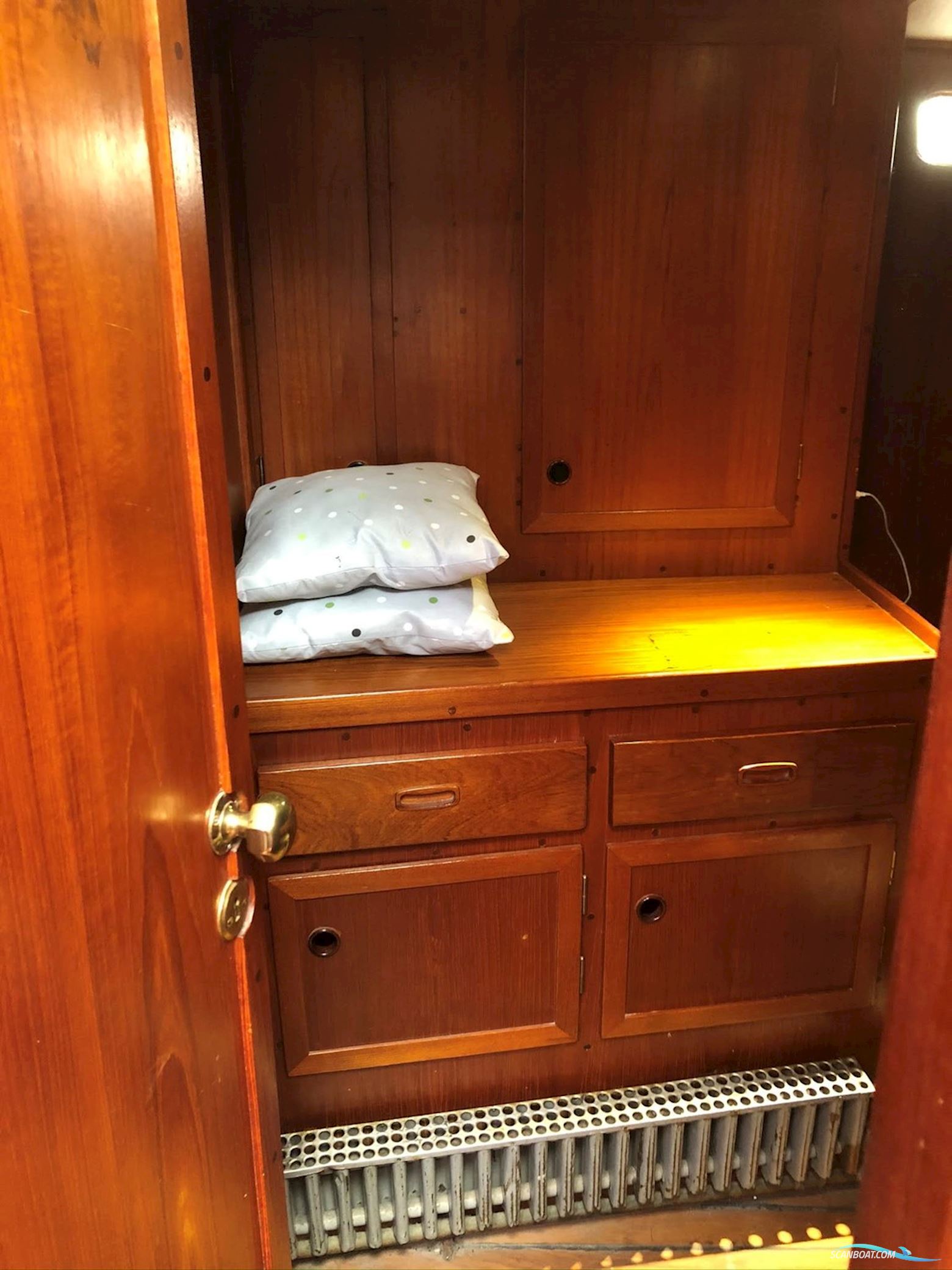 Ketch World Cruiser 51