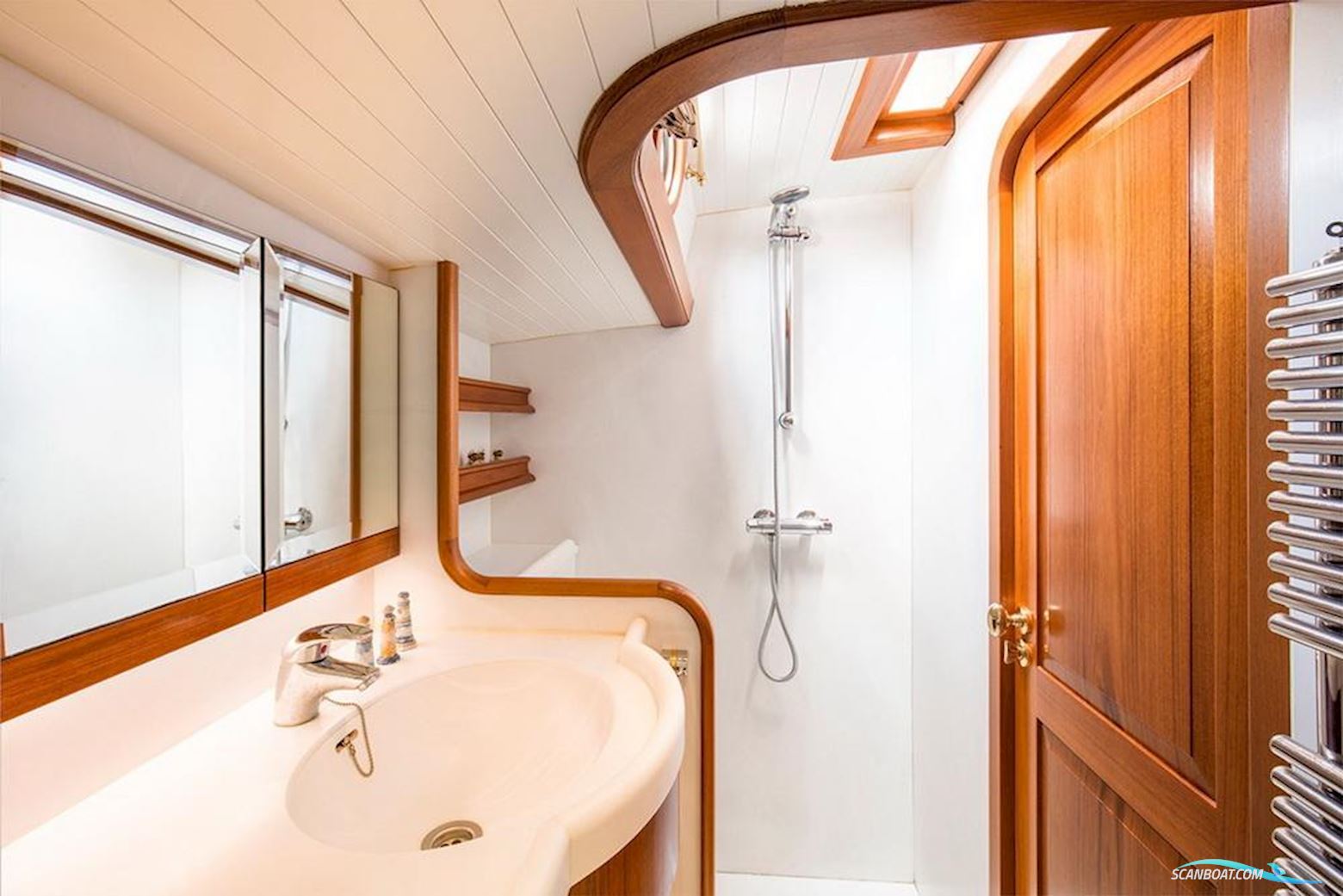 Lemsteraak Sailing Yacht