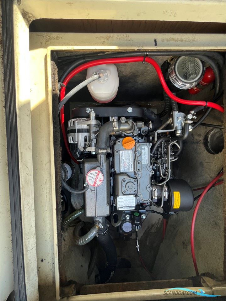 LM 28