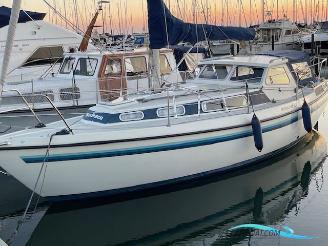 Mascot 28 m/Nyere Motor Motorseglar 1984, med Volvo Penta D1-20A motor, Danmark