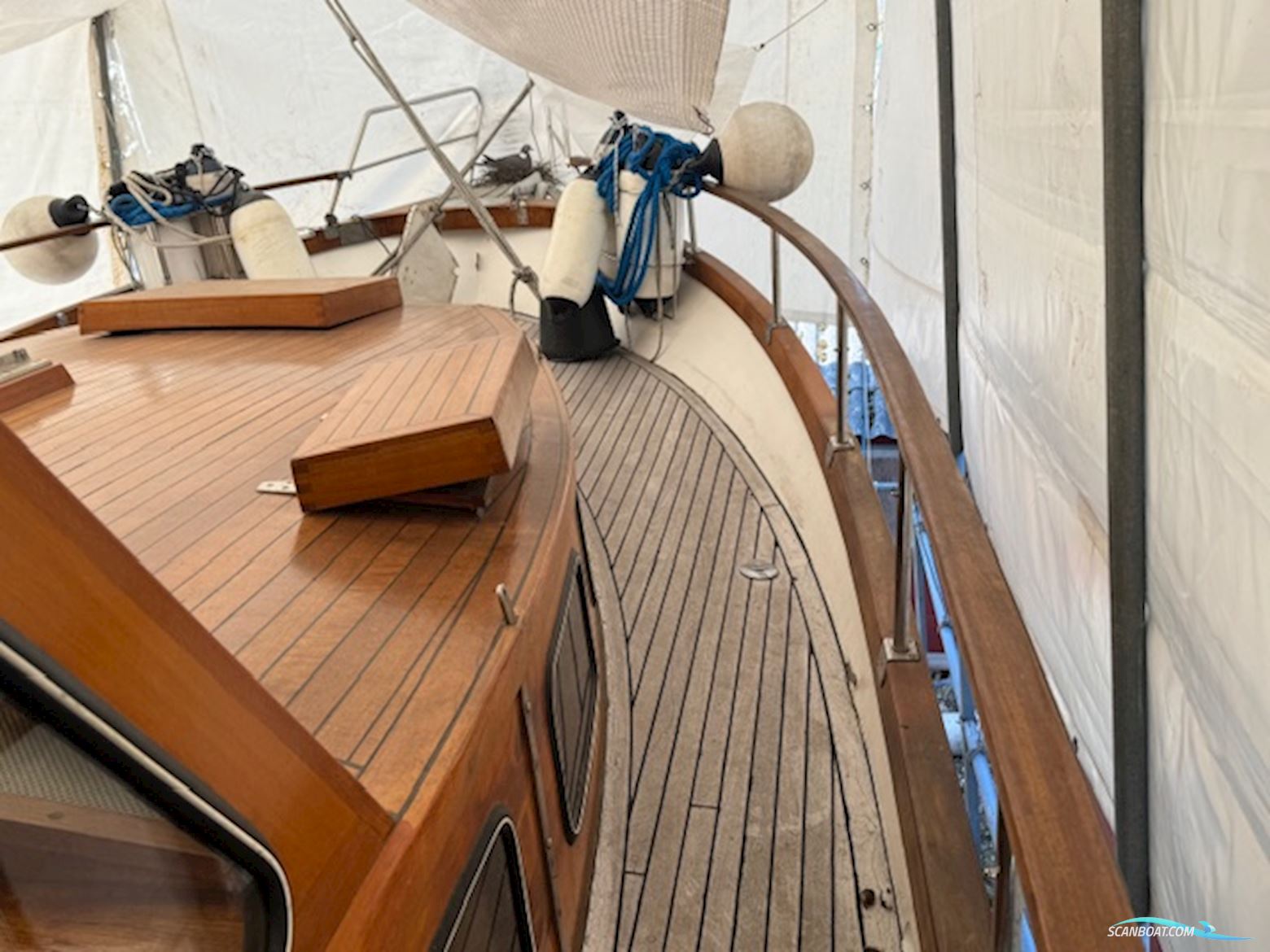 Nauticat 33 Ketch