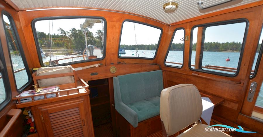 Nauticat 33
