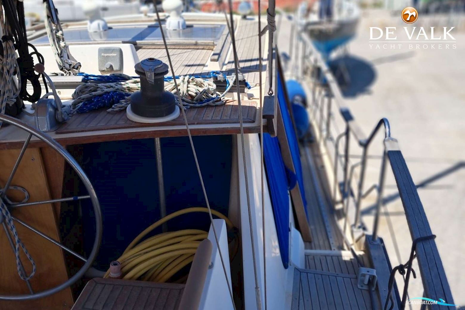 Nauticat 38