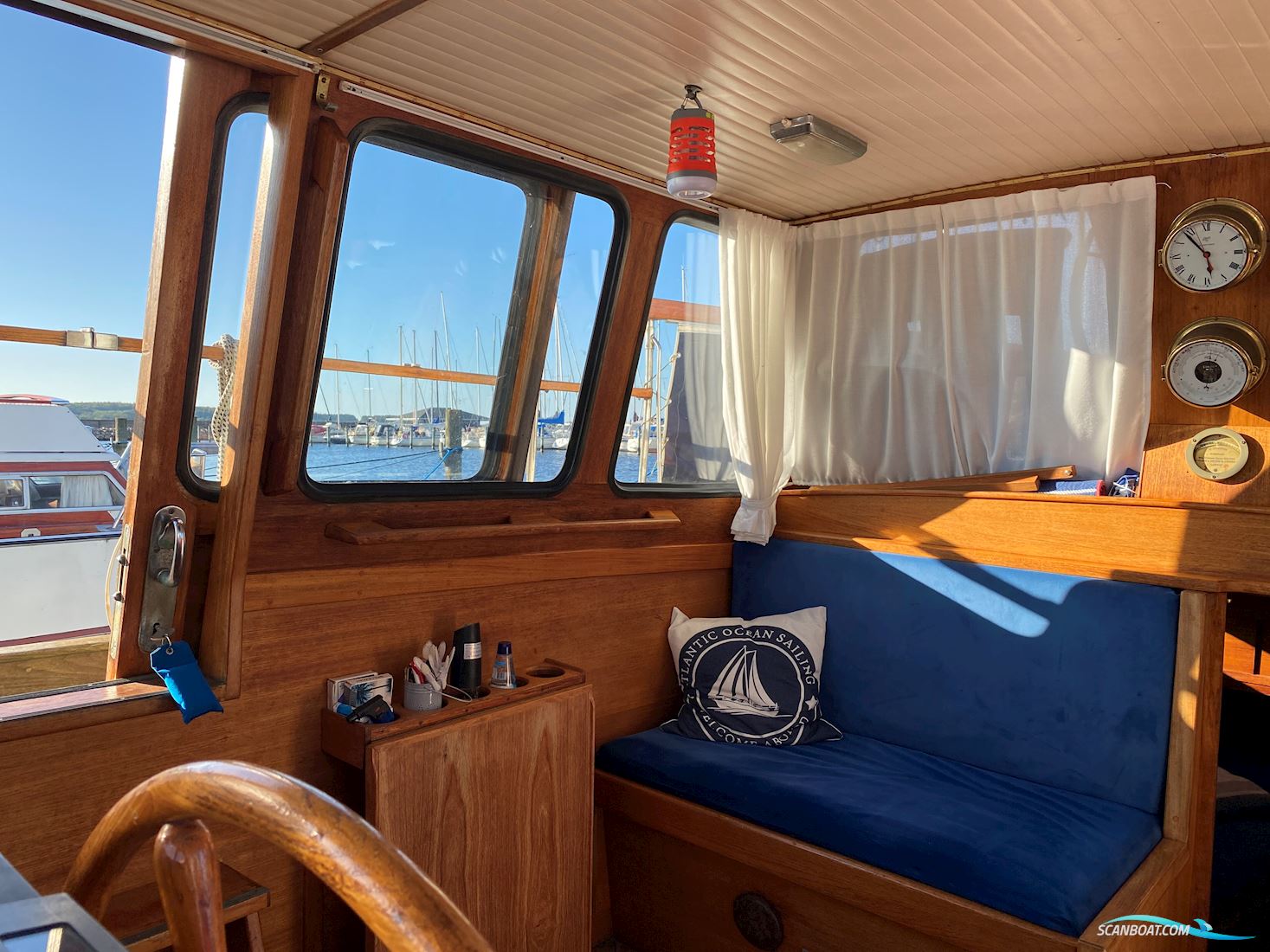 Nauticat 38