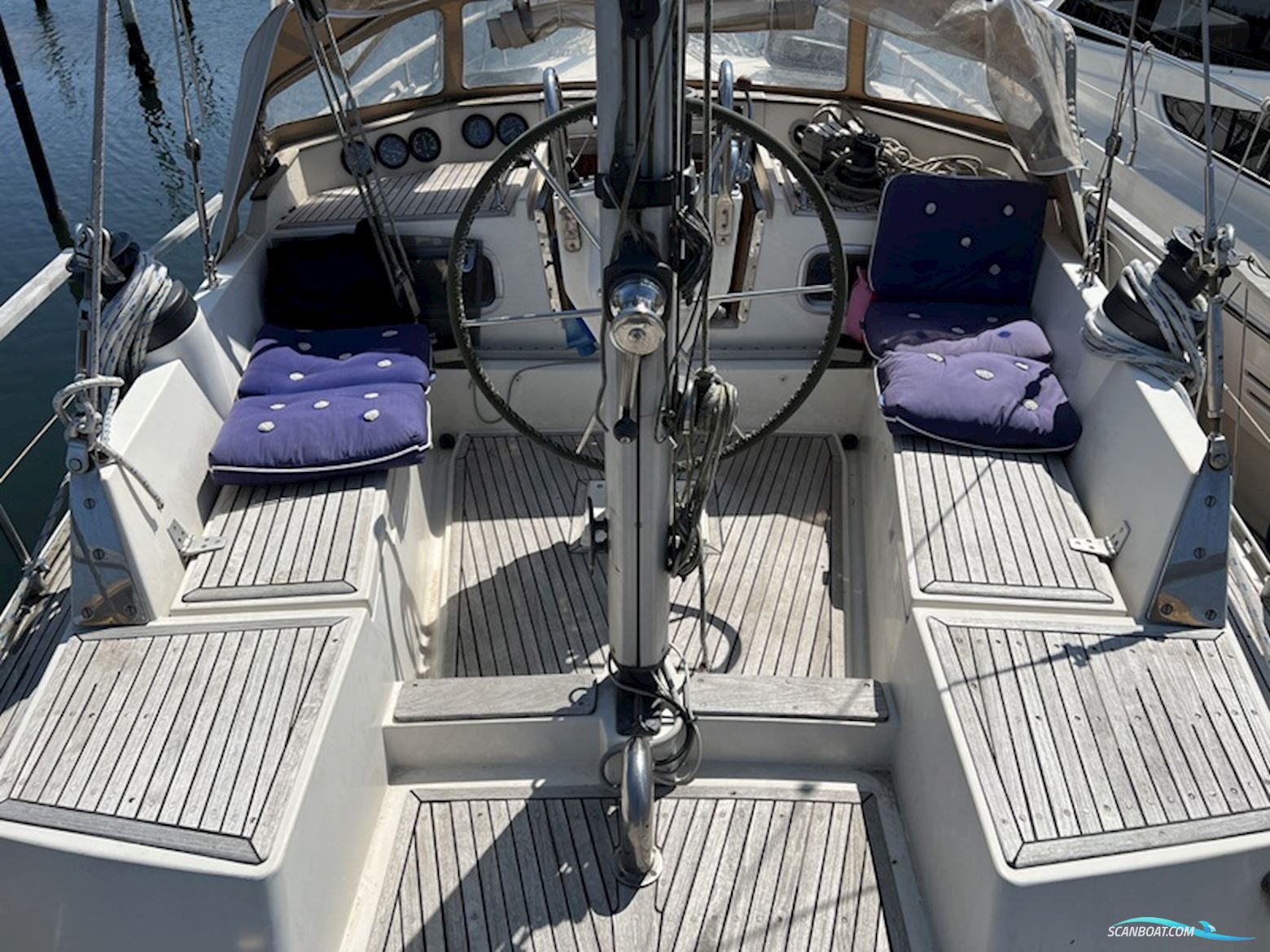 Nauticat 40