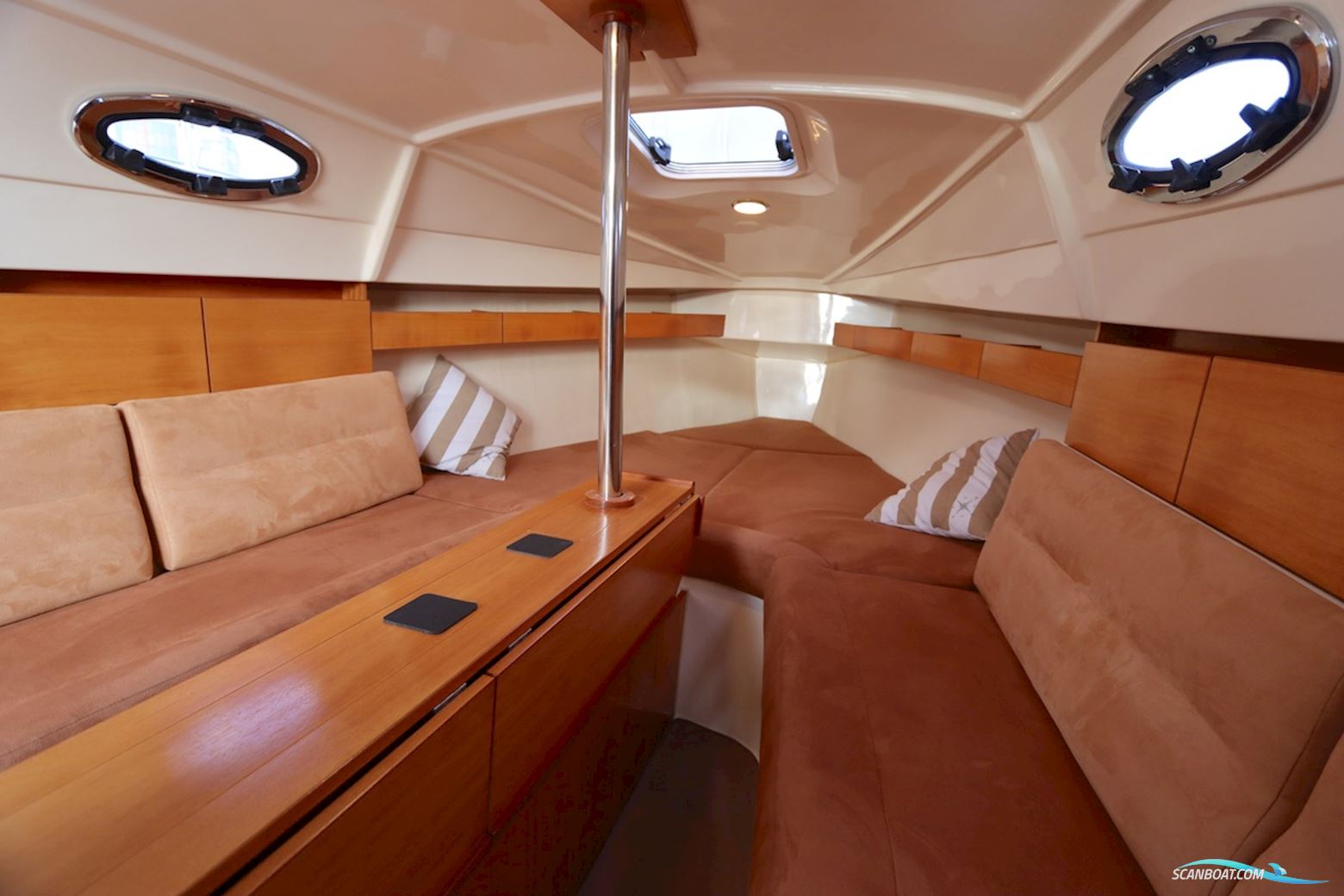 Odin Nova de Lux 820