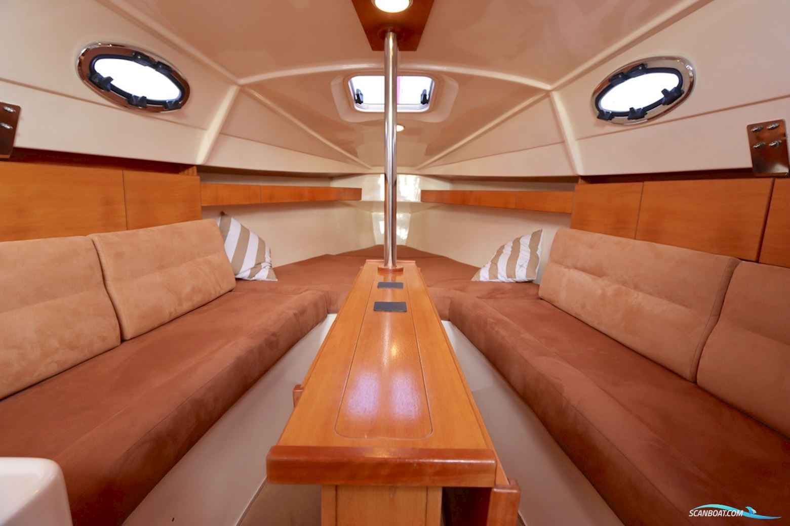 Odin Nova de Lux 820