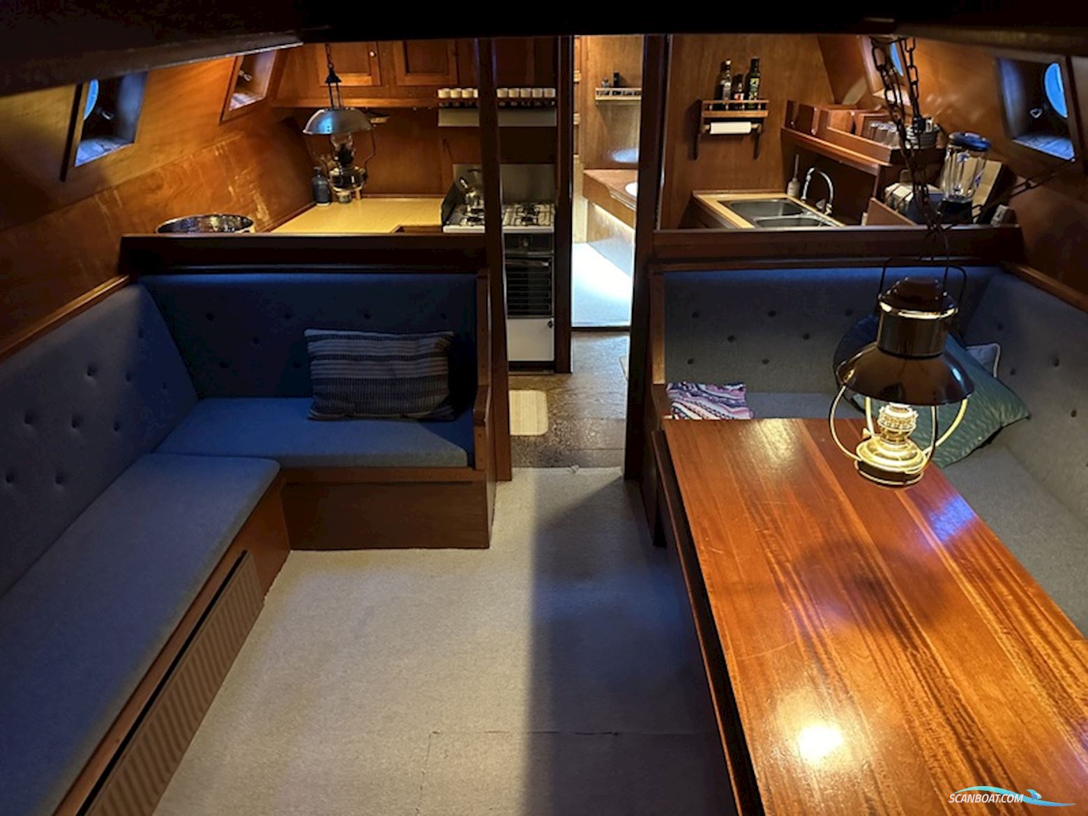 Pilothouse Motorsejler 49