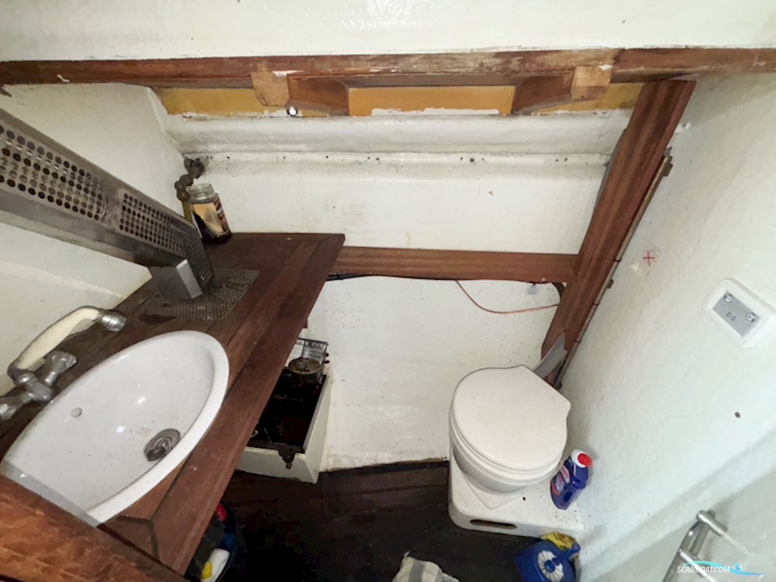 Albatros 33 Motorsejler