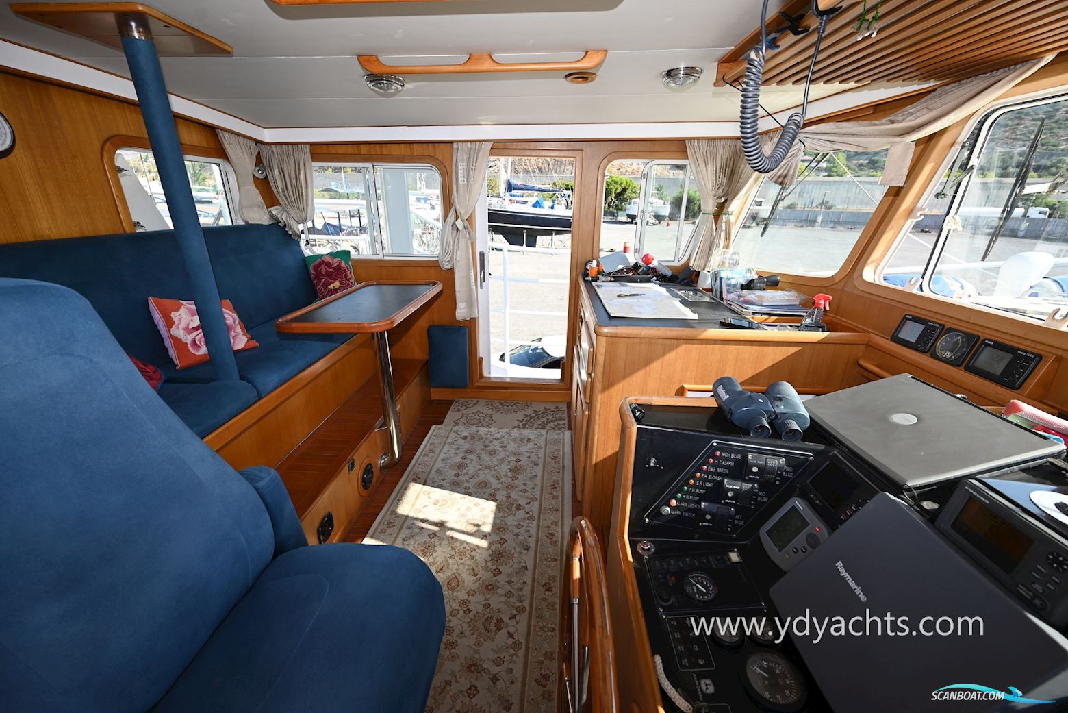 Diesel Duck 44 Trawler Motorsailer