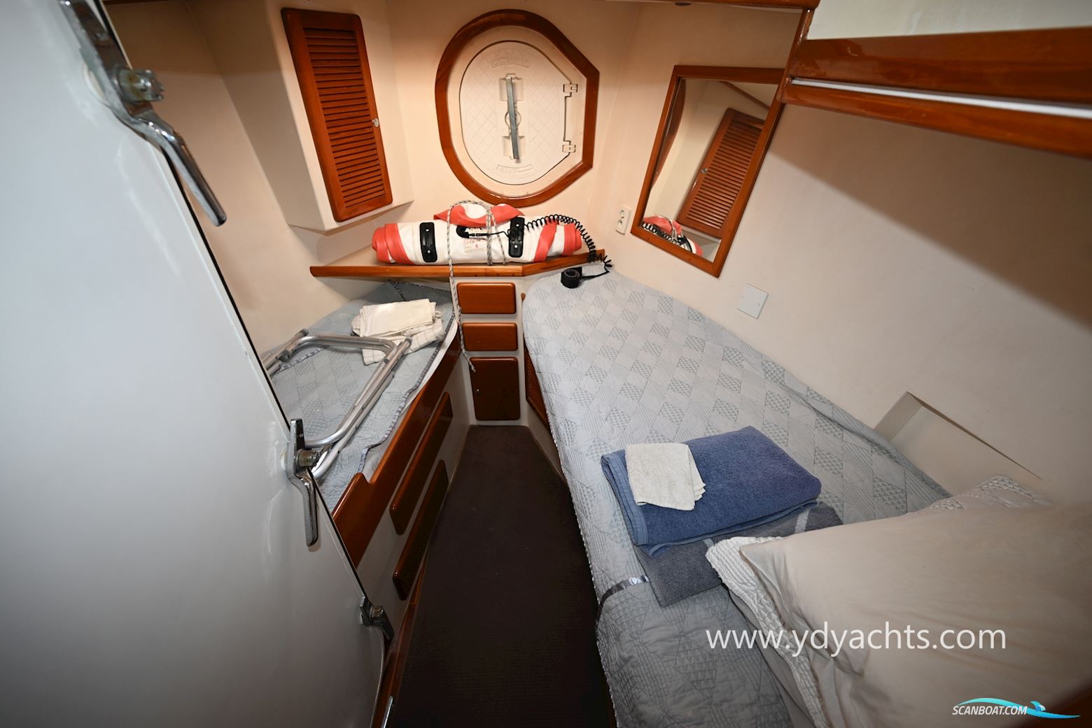 Diesel Duck 44 Trawler Motorsailer