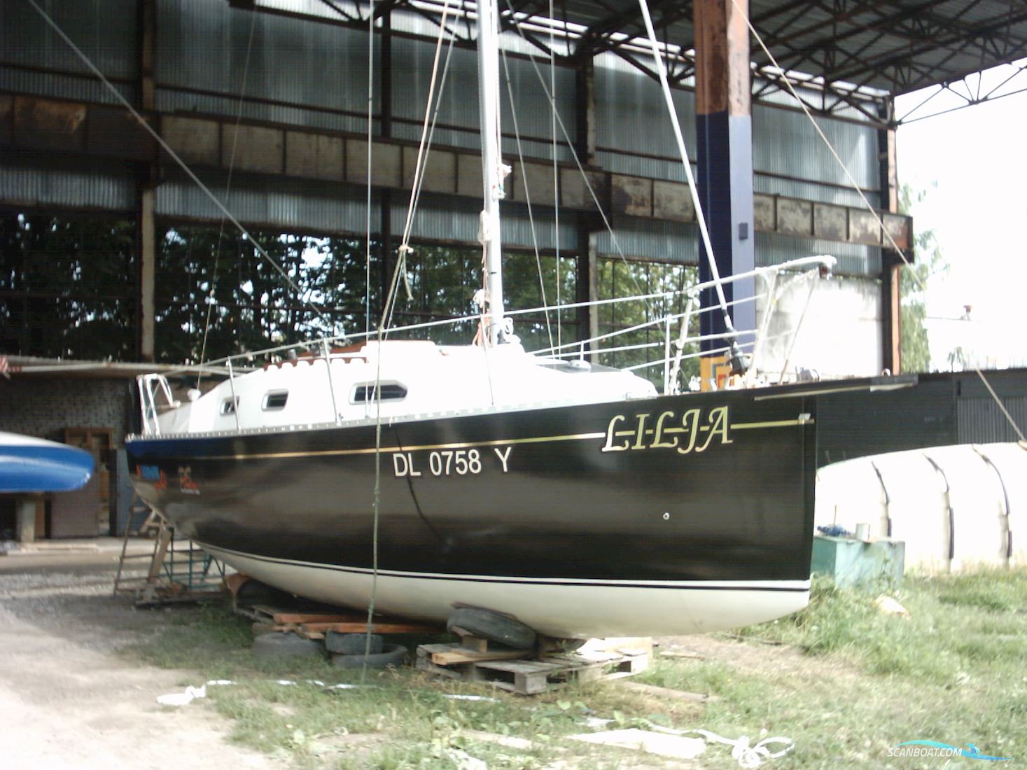 Ketch Rigged 451 Motorsailer Pilothouse