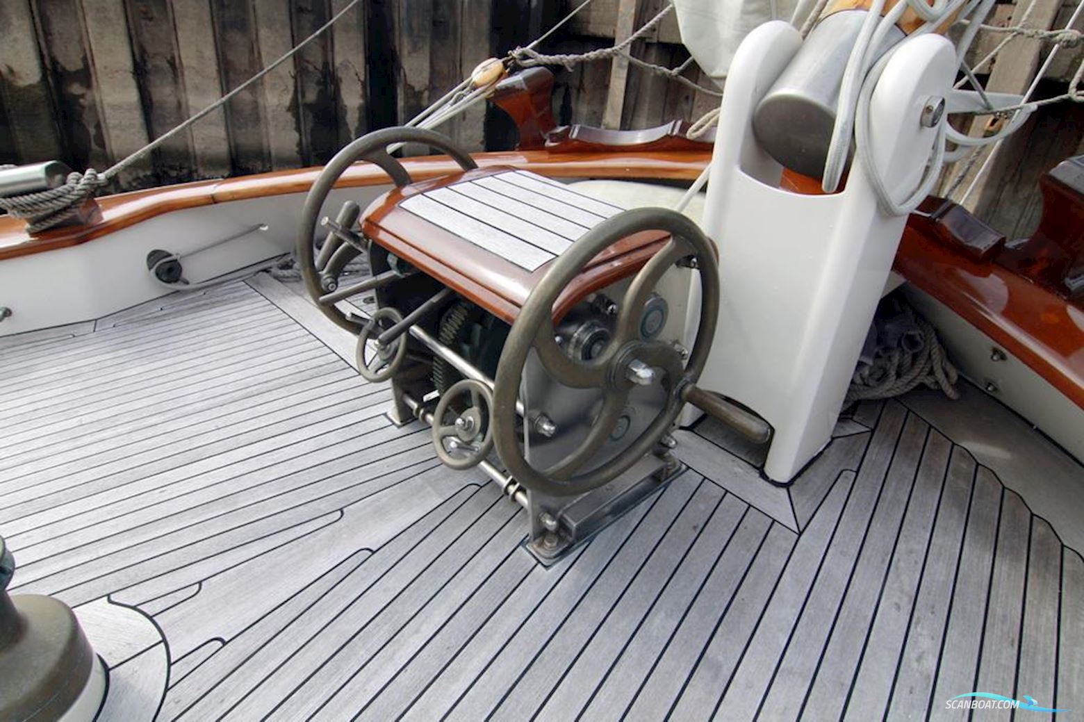 Lemsteraak Sailing Yacht