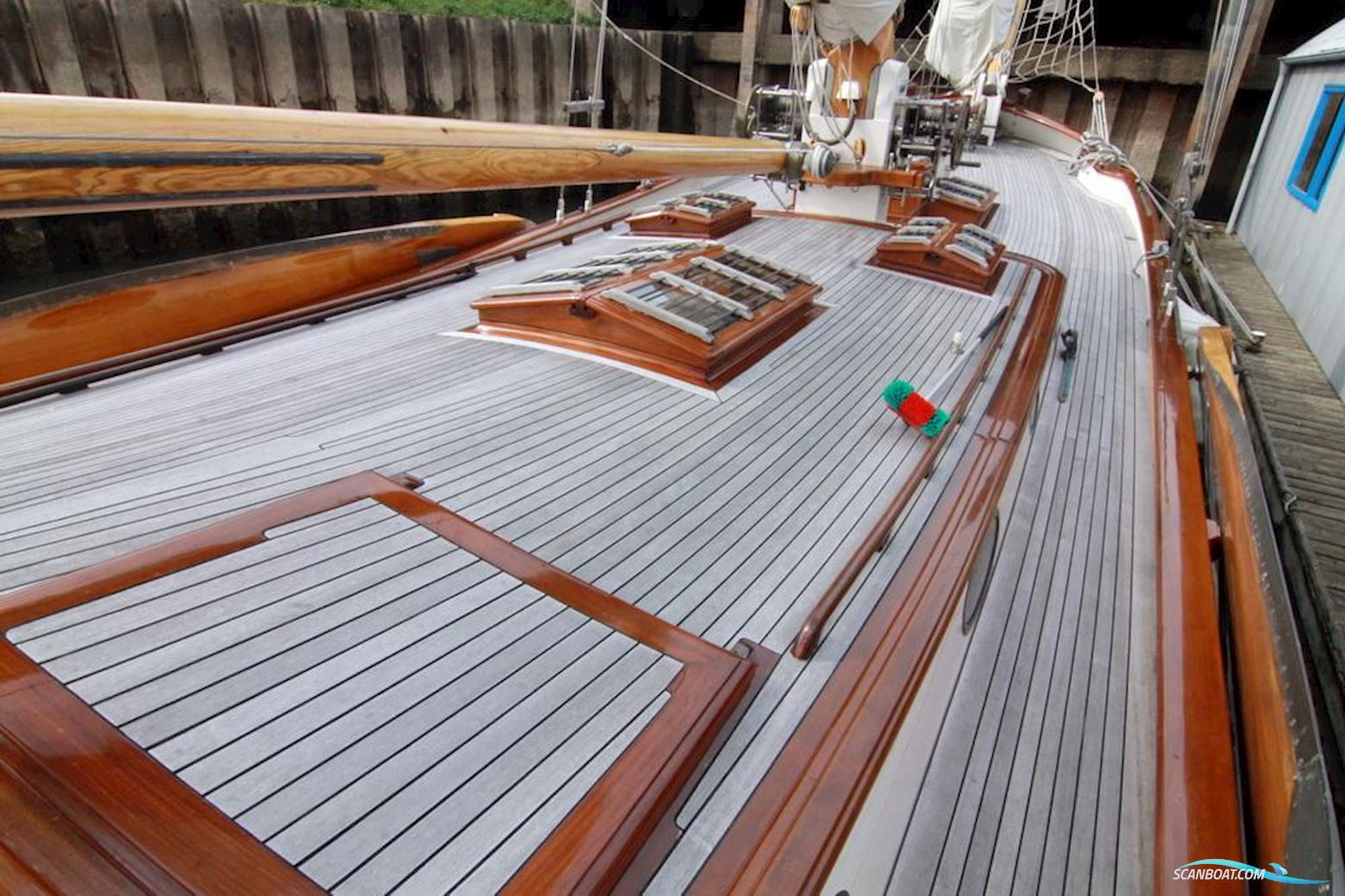 Lemsteraak Sailing Yacht