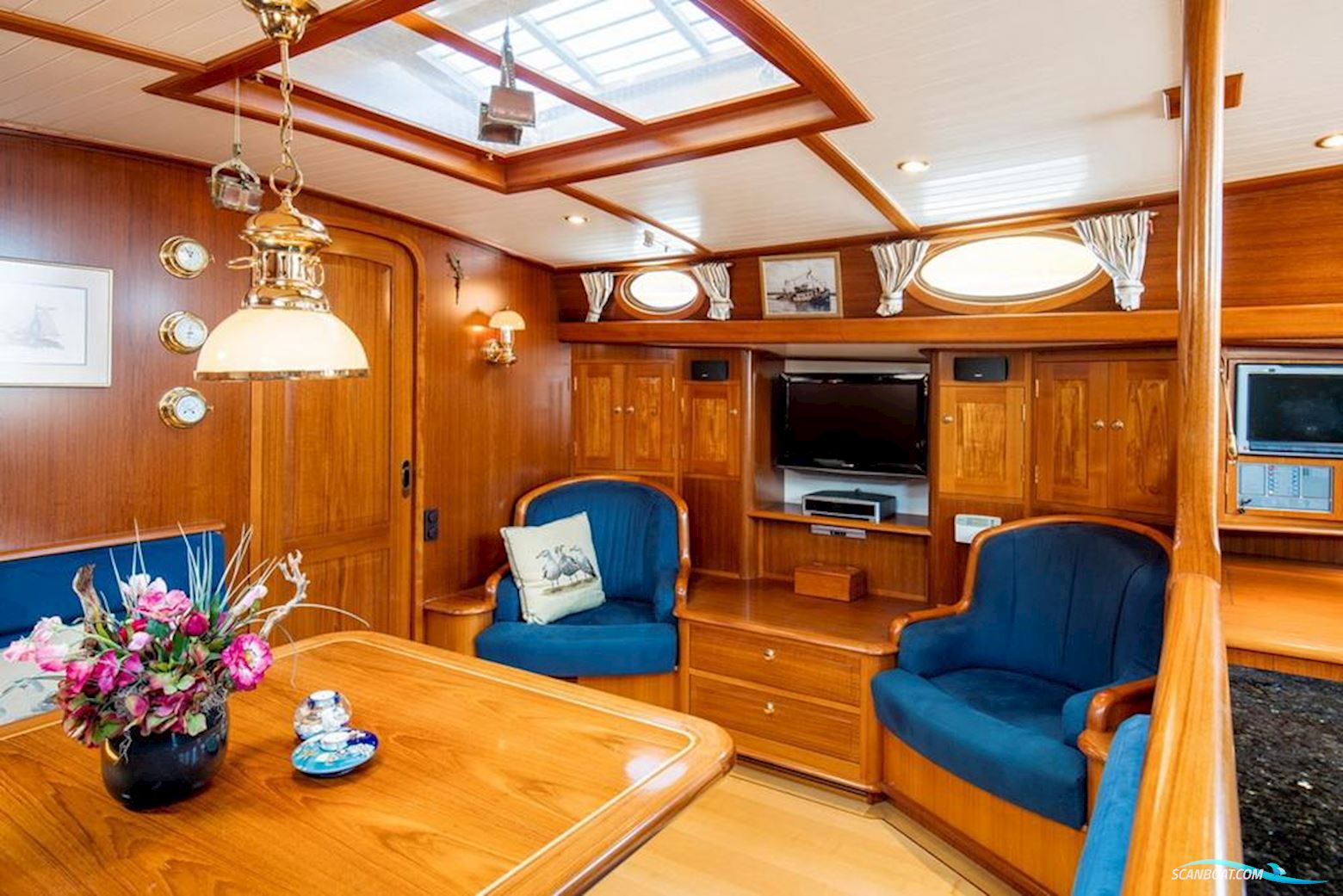 Lemsteraak Sailing Yacht