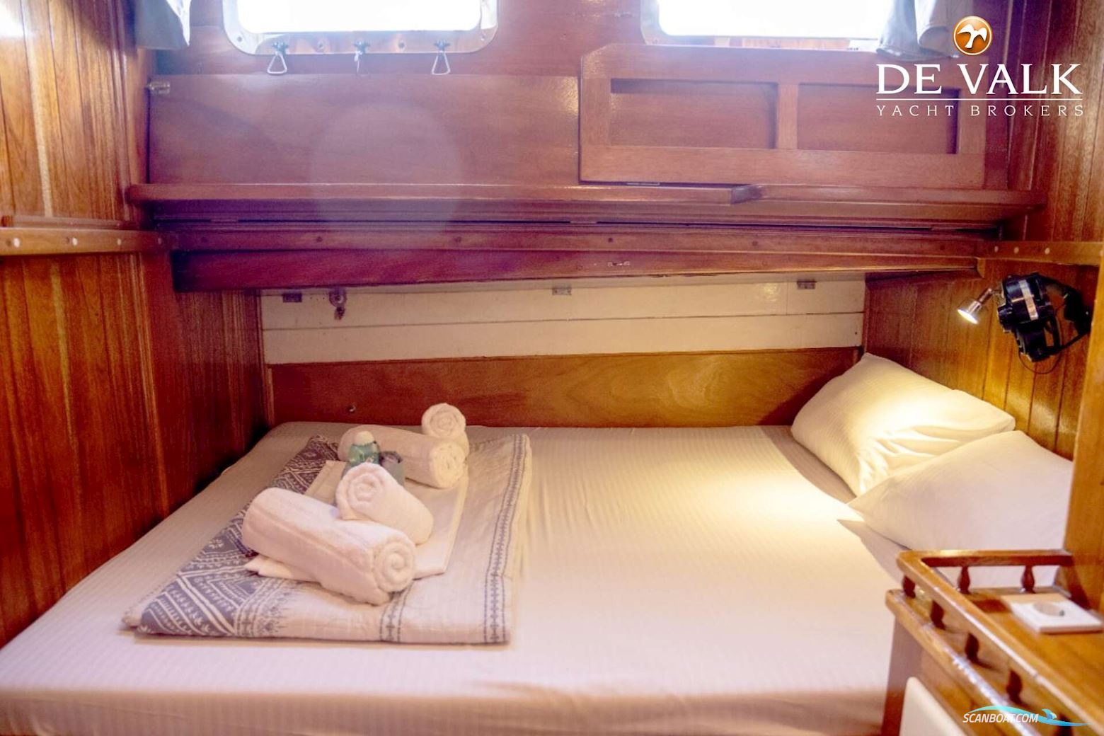 Motorsailer 23M