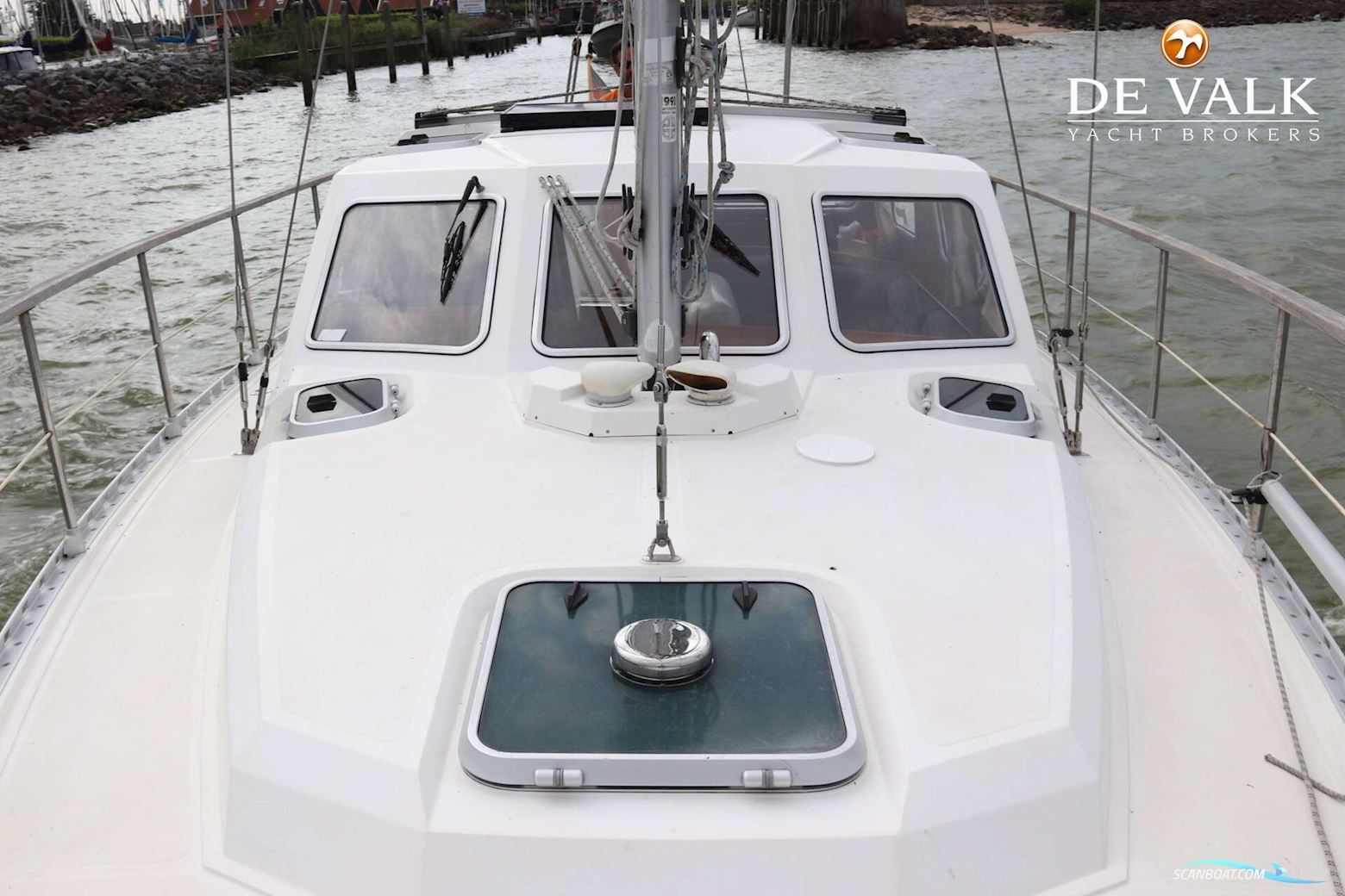 Nauticat 32