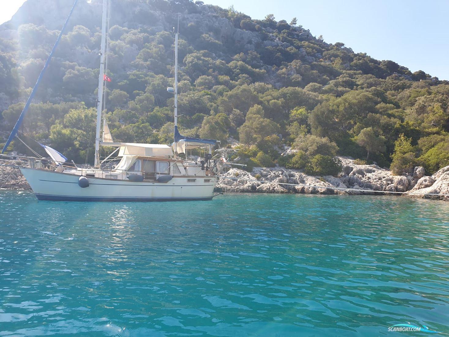 Nauticat 33