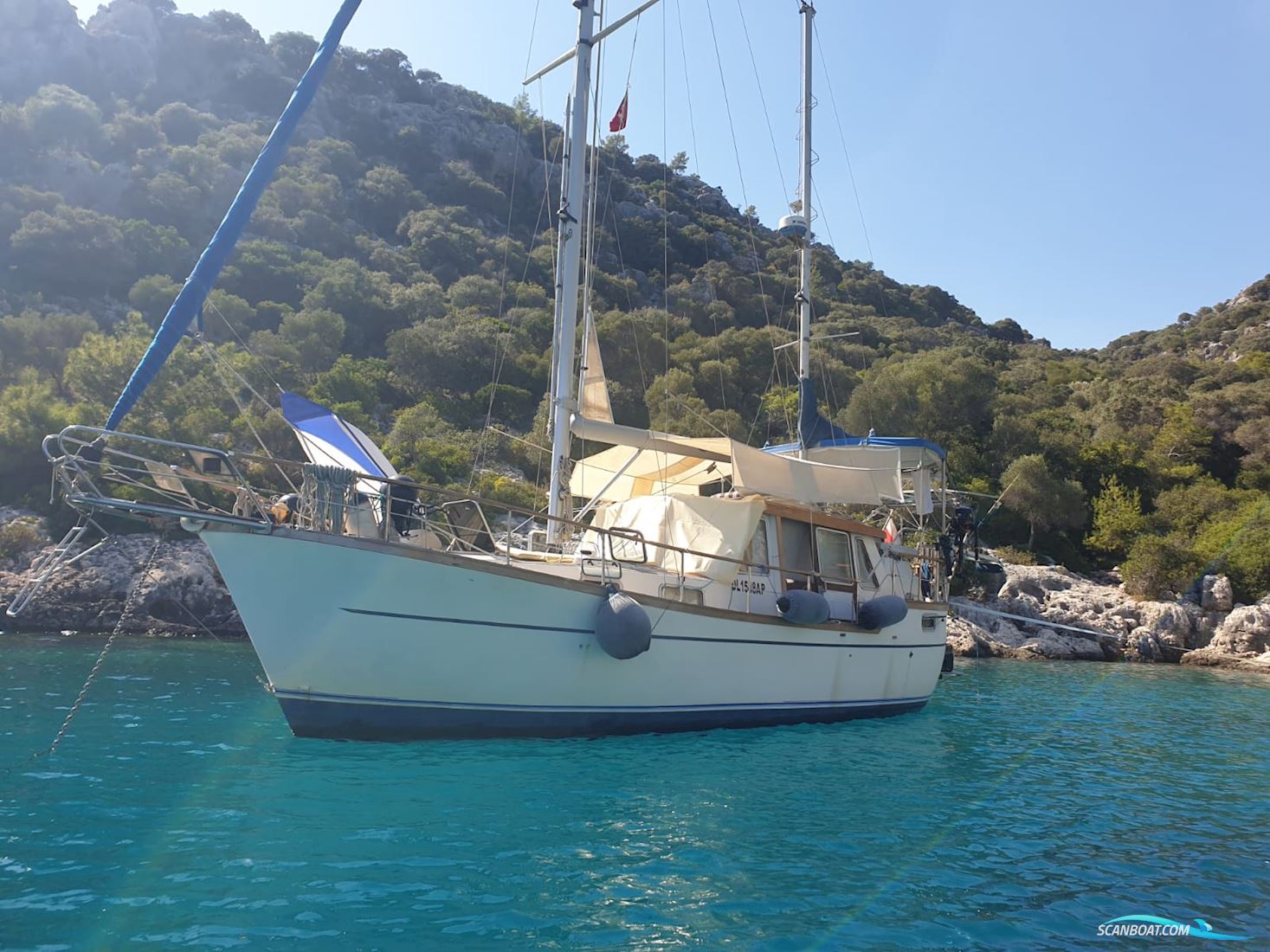 Nauticat 33