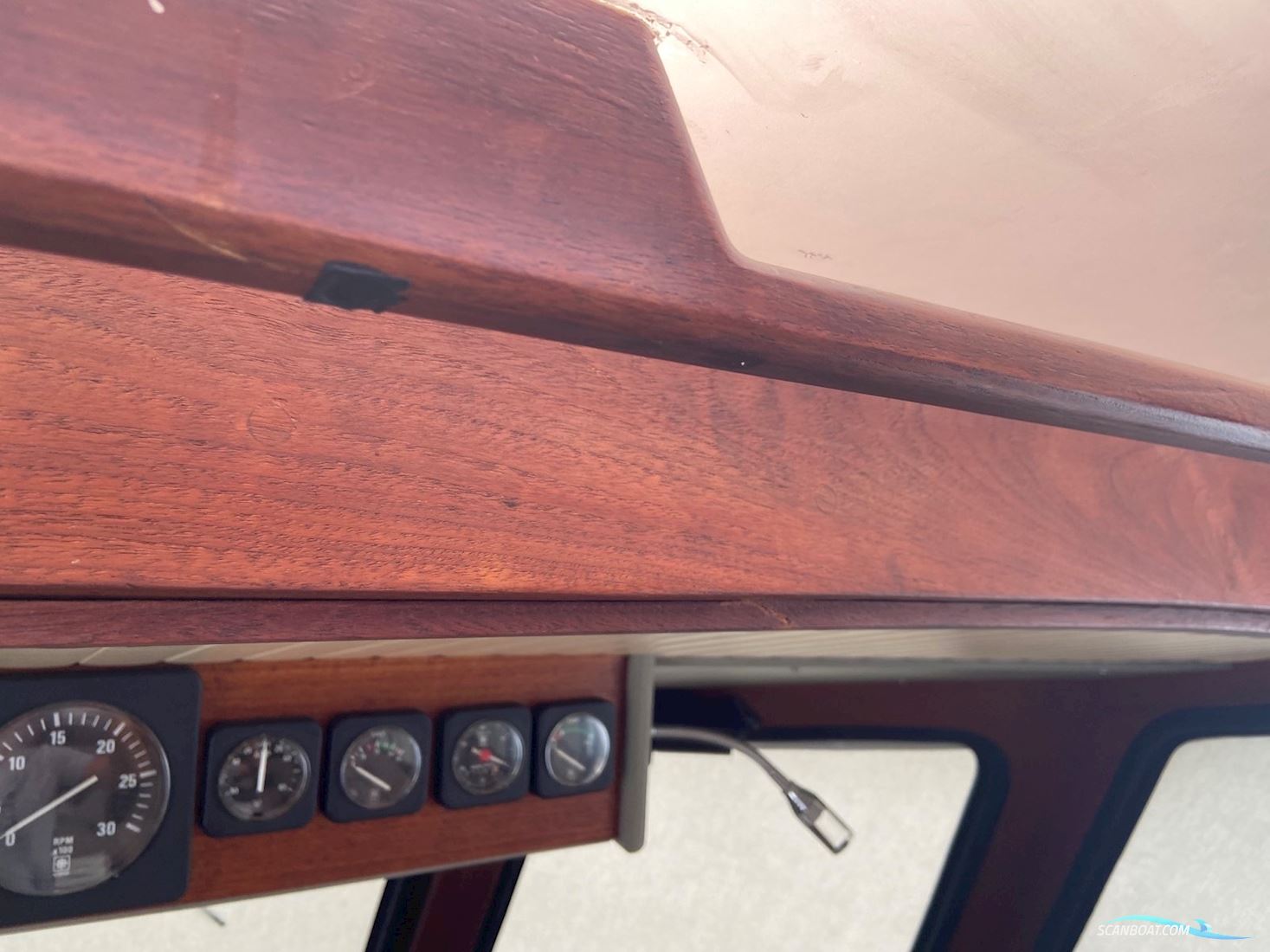 Nauticat 38