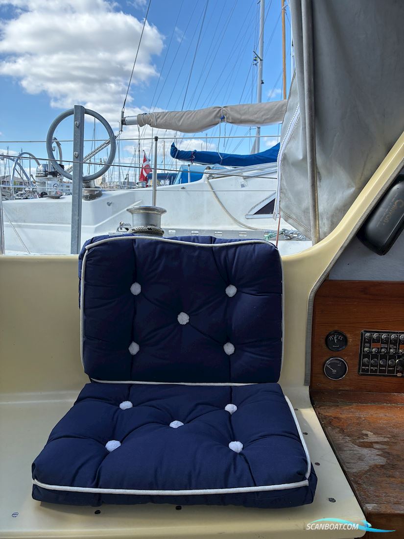 Adagio 27 Motorsejler
