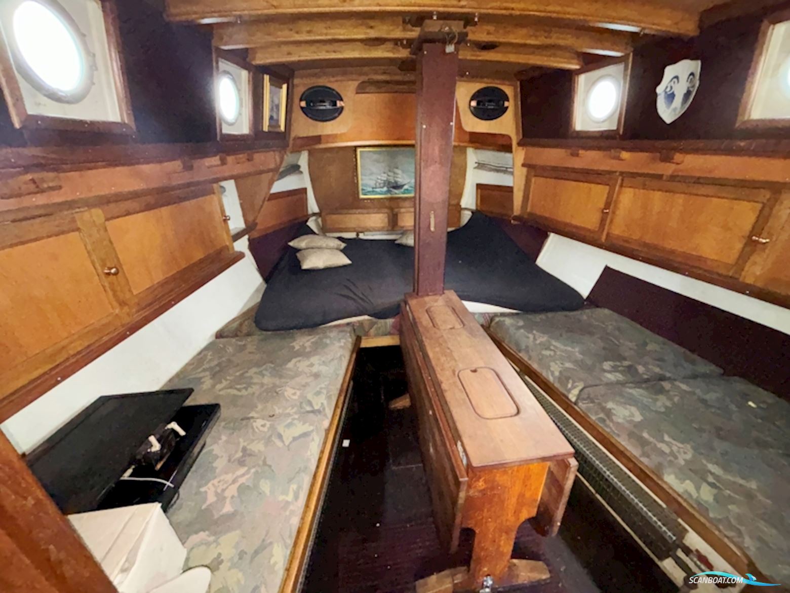 Albatros 33 Motorsejler