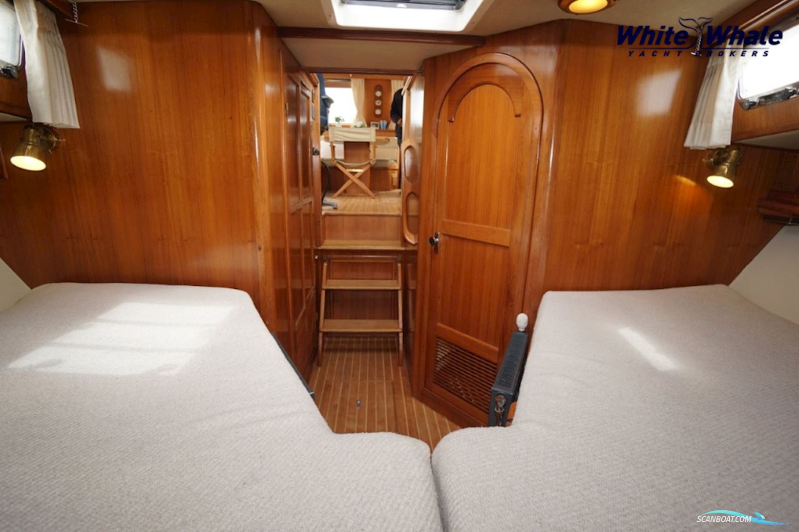 Ams Marine Yachts Trawler 42 DC