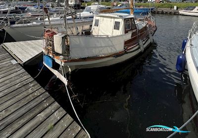 Classic Motor Sailer 34