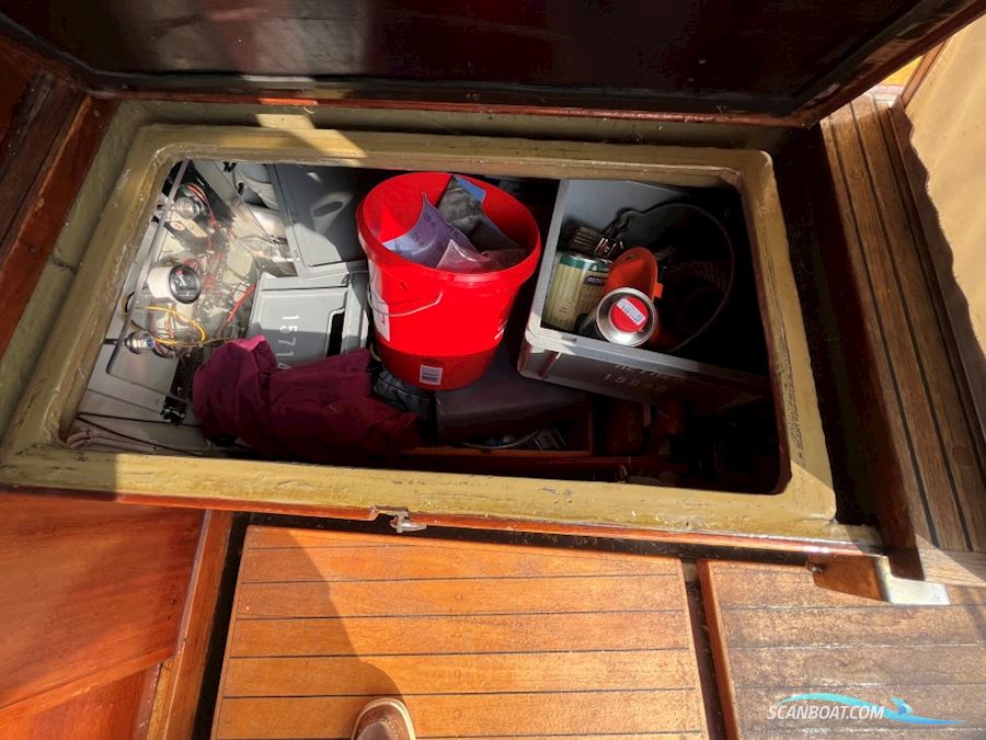 Classic Motor Sailer 34'