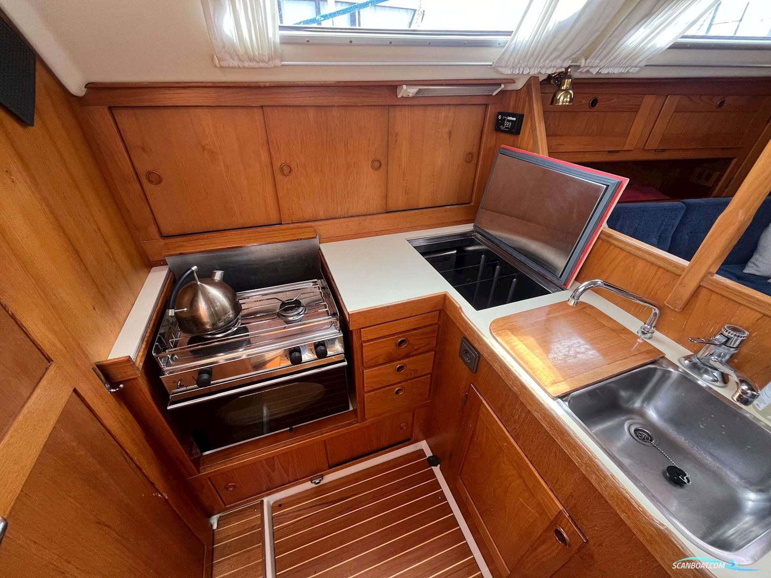 Comfortina 38 (1990)